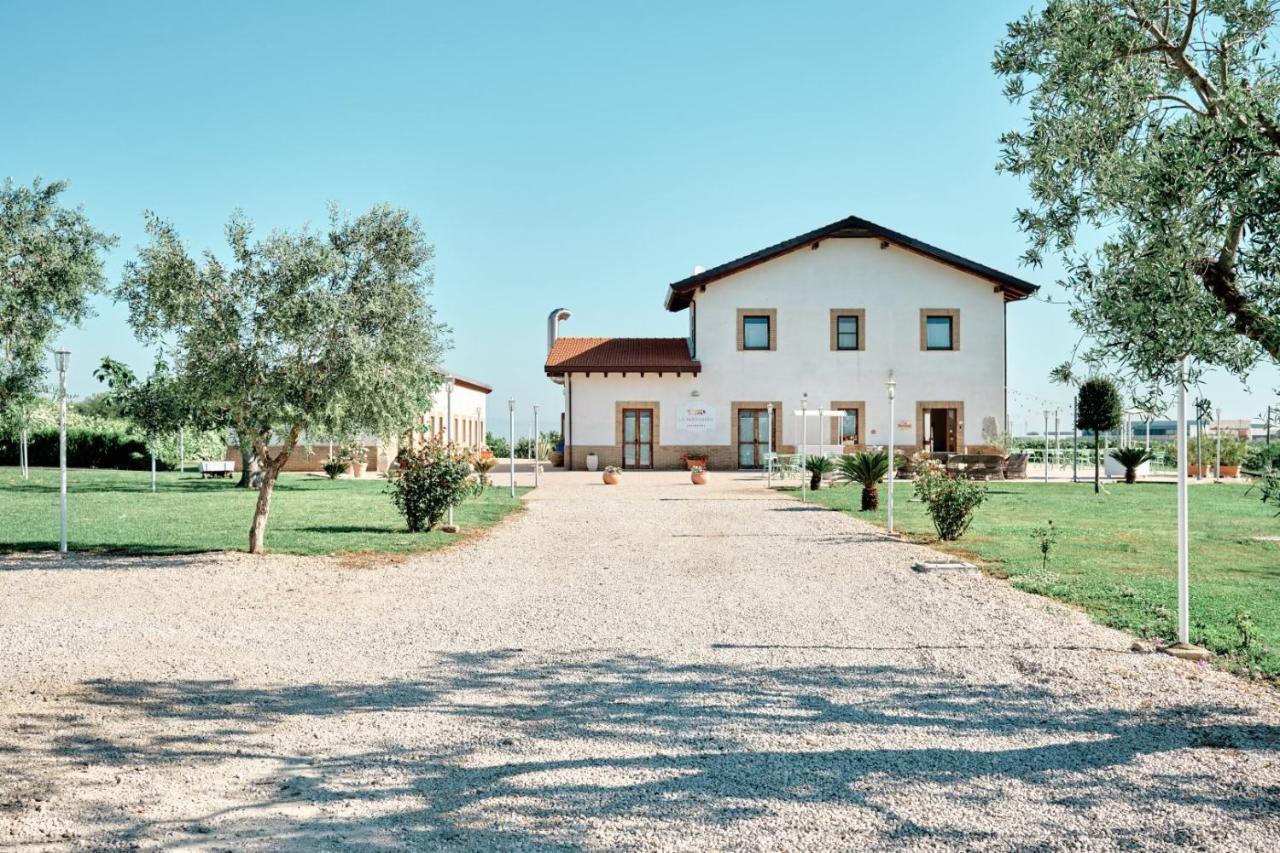 LA MASSARÌA agriresort Orta Nova Extérieur photo