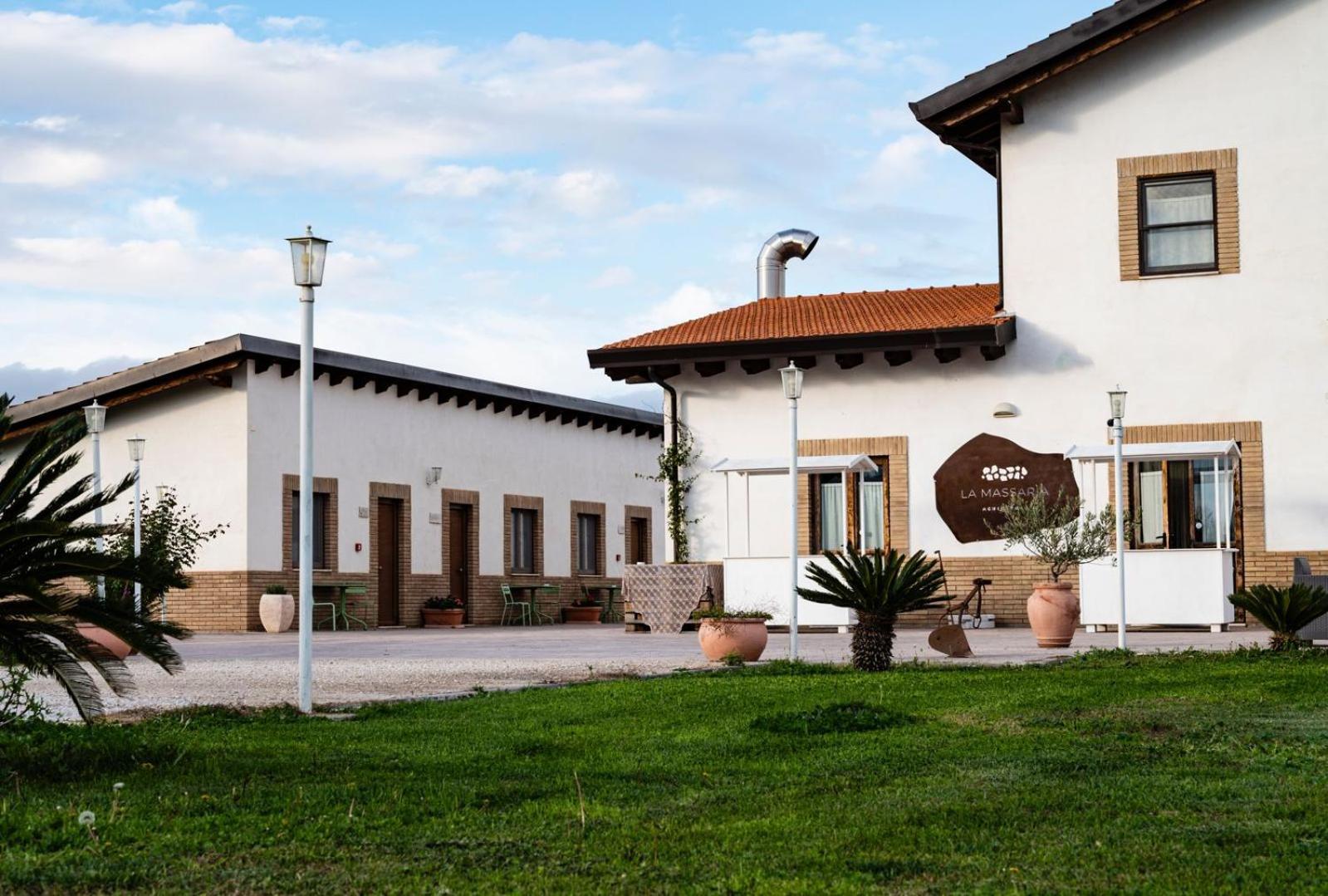 LA MASSARÌA agriresort Orta Nova Extérieur photo
